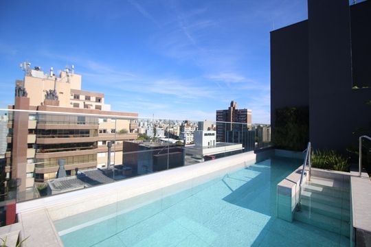 Área comum - Piscina de apartamento à venda com 3 quartos, 101m² em Higienópolis, Porto Alegre