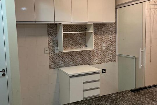 Cozinha de apartamento para alugar com 3 quartos, 78m² em Parque Industrial, São José dos Campos