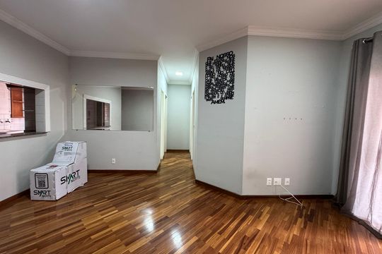 Sala de apartamento para alugar com 3 quartos, 72m² em Piratininga, Osasco