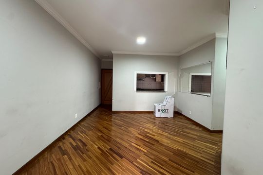 Sala de apartamento à venda com 3 quartos, 72m² em Piratininga, Osasco