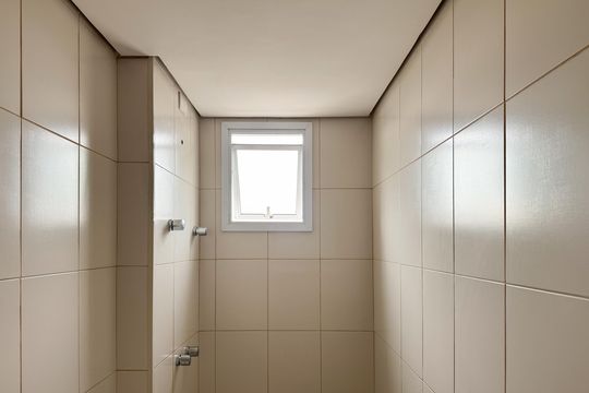 Banheiro Social de apartamento à venda com 3 quartos, 83m² em Vila Goncalves, São Bernardo do Campo