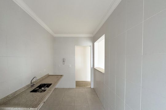 Cozinha  de apartamento à venda com 3 quartos, 83m² em Vila Goncalves, São Bernardo do Campo