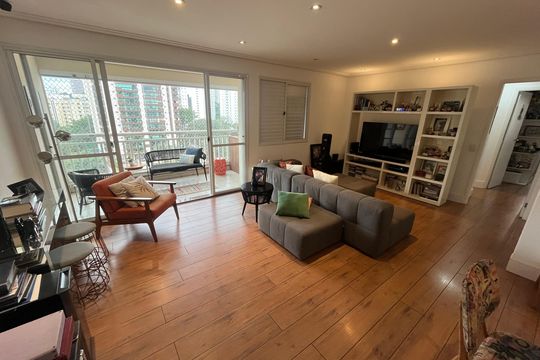Apartamento à venda com 3 quartos, 118m² em Jardim Lar Sao Paulo, São Paulo