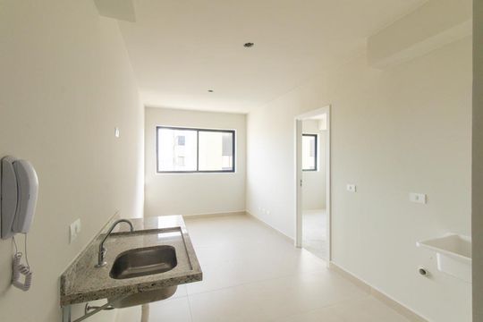 Apartamento à venda com 1 quarto, 31m² em Água Verde, Curitiba