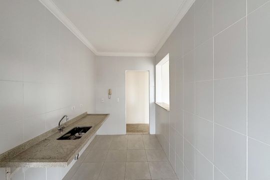 Cozinha  de apartamento à venda com 3 quartos, 83m² em Vila Goncalves, São Bernardo do Campo