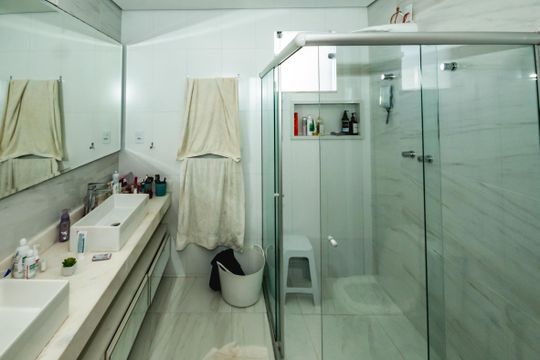 Casa para alugar com 4 quartos, 360m² em Jardim Atlântico, Belo Horizonte