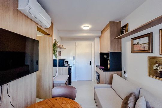 Sala de apartamento para alugar com 1 quarto, 24m² em Vila Nova Conceição, São Paulo