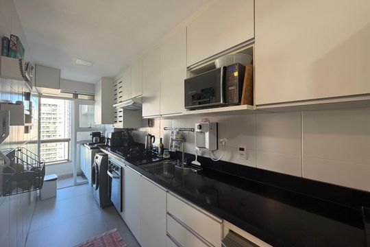 Cozinha  de apartamento para alugar com 3 quartos, 90m² em Barra Olímpica, Rio de Janeiro