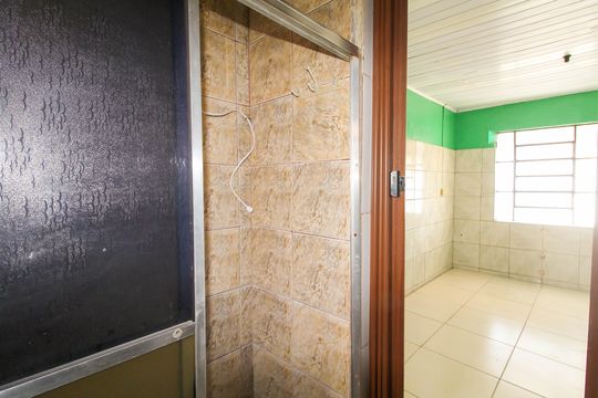 Banheiro de casa para alugar com 2 quartos, 50m² em Mathias Velho, Canoas