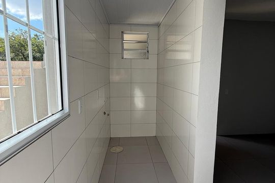 Cozinha de apartamento para alugar com 2 quartos, 44m² em Morada do Vale I, Gravataí
