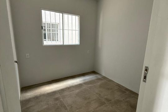 Quarto 2 de apartamento para alugar com 2 quartos, 44m² em Morada do Vale I, Gravataí