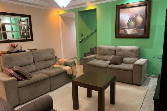 Casa à venda com 3 quartos, 200m² em Jardim Sao Roberto, Guarulhos