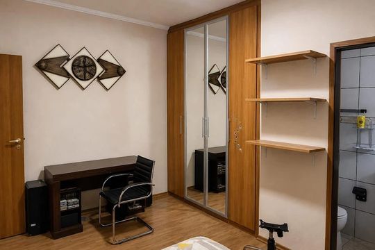 Quarto de casa à venda com 3 quartos, 200m² em Jardim Sao Roberto, Guarulhos