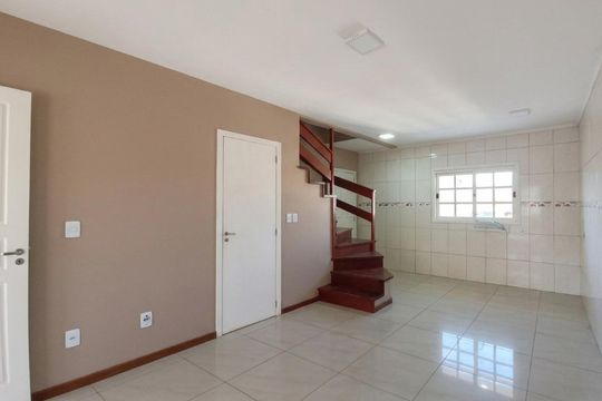 Casa para alugar com 3 quartos, 176m² em Centro, Gravataí