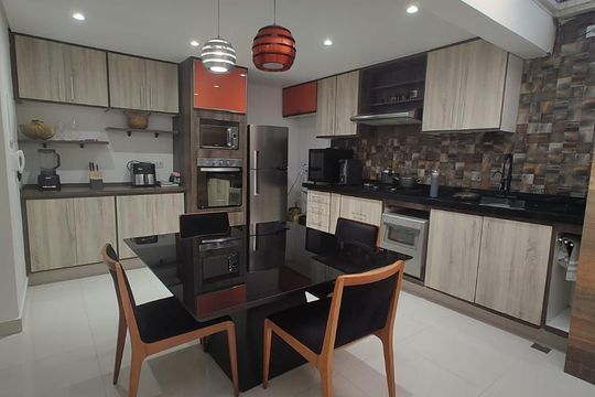 Cozinha de apartamento à venda com 3 quartos, 78m² em Vila Marina, Santo André