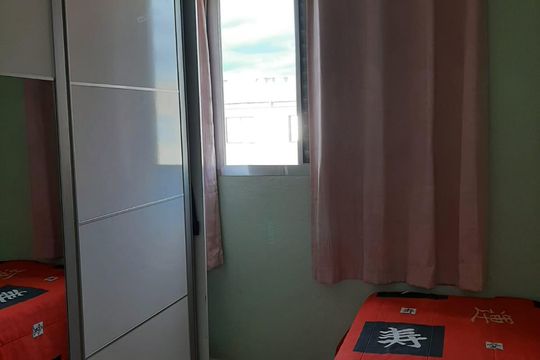 Apartamento à venda com 2 quartos, 54m² em Parque Pinheiros, Taboão da Serra