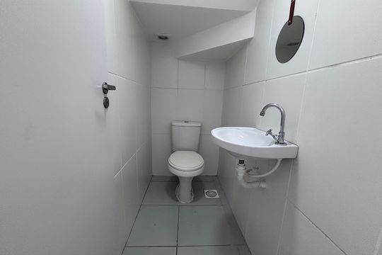 Lavabo de casa de condomínio à venda com 2 quartos, 65m² em Vargem Grande, Rio de Janeiro