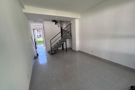 Casa de Condomínio à venda com 2 quartos, 65m² em Vargem Grande, Rio de Janeiro