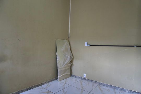 Quarto de kitnet/studio para alugar com 1 quarto, 28m² em Parque Pedro Ii, Belo Horizonte