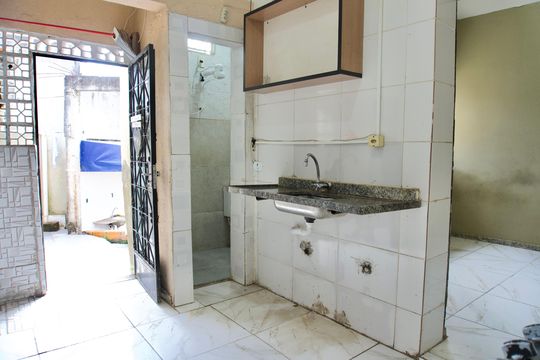 Sala-Cozinha de kitnet/studio para alugar com 1 quarto, 28m² em Parque Pedro Ii, Belo Horizonte