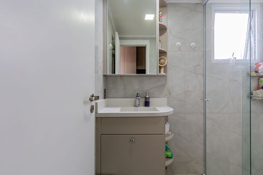 Suite - Banheiro de apartamento à venda com 2 quartos, 55m² em Barra Funda, São Paulo