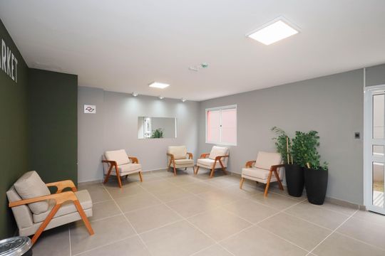 Hall  de kitnet/studio para alugar com 1 quarto, 17m² em Vila Nilo, São Paulo