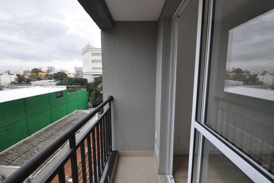 Sacada da Sala de apartamento para alugar com 1 quarto, 30m² em Vila Gustavo, São Paulo