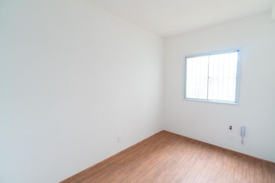 Suite de apartamento à venda com 1 quarto, 30m² em Jardim Itacolomi, São Paulo