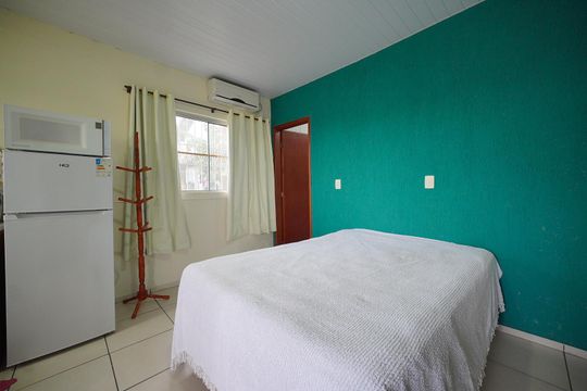 Kitnet/Studio para alugar com 1 quarto, 30m² em Saco Grande, Florianópolis