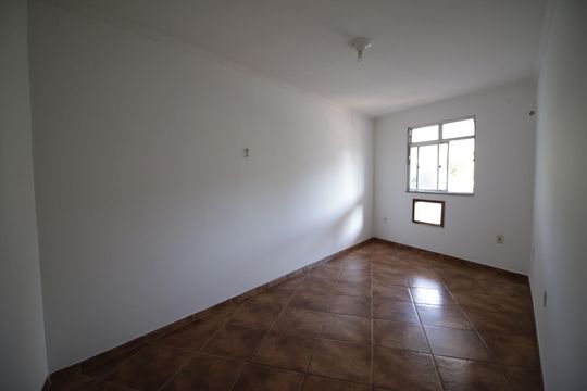 quarto 1 de casa de condomínio para alugar com 2 quartos, 160m² em Recreio dos Bandeirantes, Rio de Janeiro