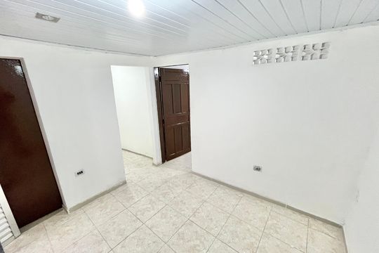 Sala/Cozinha de casa para alugar com 1 quarto, 40m² em Imirim, São Paulo