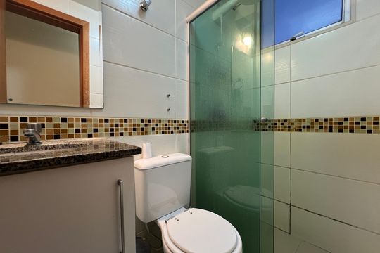 Banheiro Social de apartamento à venda com 2 quartos, 66m² em Serrano, Belo Horizonte