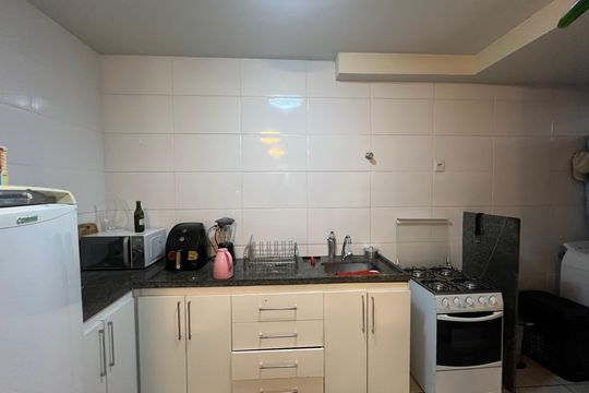 Cozinha de apartamento à venda com 2 quartos, 66m² em Serrano, Belo Horizonte