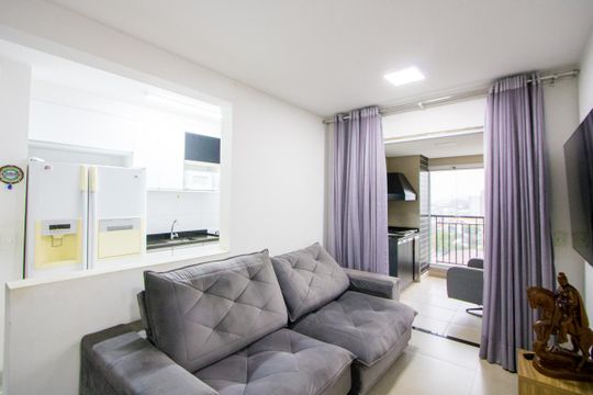 Sala de apartamento para alugar com 2 quartos, 62m² em Silveira, Santo André