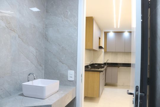Banheiro de apartamento à venda com 2 quartos, 37m² em Bom Retiro, São Paulo
