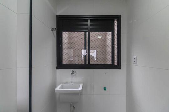 Área de Serviço de apartamento para alugar com 2 quartos, 40m² em Chácara Mafalda, São Paulo