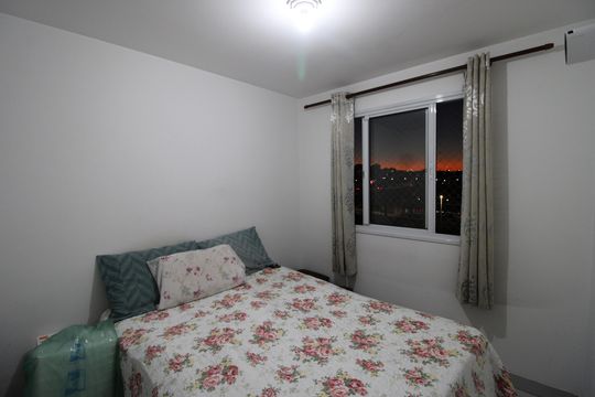 Quarto 2 de apartamento para alugar com 2 quartos, 40m² em Vila Brasil, São Paulo