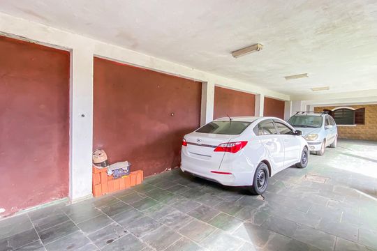 Garagem  de casa à venda com 2 quartos, 70m² em Jardim Matarazzo, São Paulo