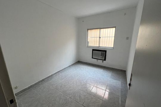 Quarto 1 de apartamento para alugar com 2 quartos, 55m² em Quintino Bocaiúva, Rio de Janeiro