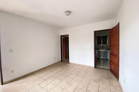 Sala de apartamento para alugar com 2 quartos, 60m² em Cascadura, Rio de Janeiro