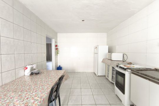 Cozinha de casa à venda com 3 quartos, 180m² em Dic I (conjunto Habitacional Monsenhor Luiz Fernando Abreu), Campinas