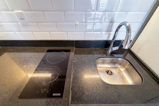 Cozinha de apartamento para alugar com 1 quarto, 34m² em Sumaré, São Paulo