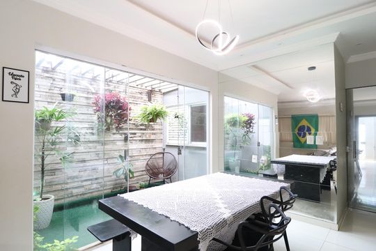 Sala de Jantar de casa para alugar com 3 quartos, 170m² em Santa Luzia, Uberlândia