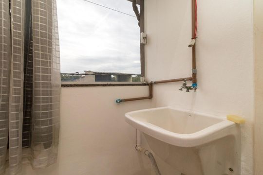 Área de Serviço de casa para alugar com 3 quartos, 160m² em Jardim Catarina, São Paulo