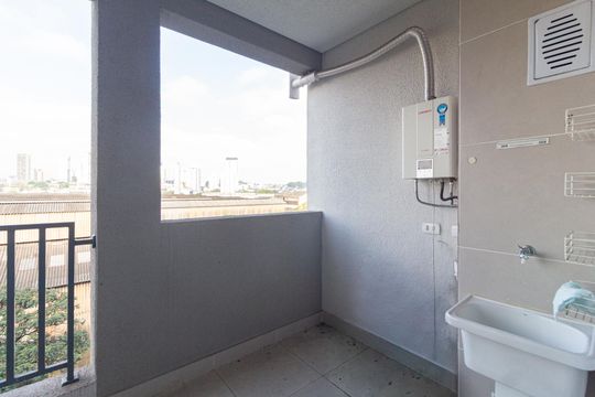 Área de Serviço de apartamento para alugar com 1 quarto, 40m² em Centro, Osasco