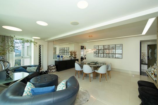 Sala de apartamento à venda com 4 quartos, 199m² em Belvedere, Belo Horizonte