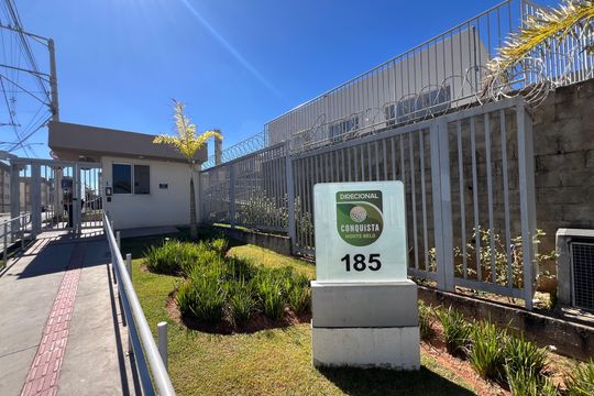 Fachada do Prédio de apartamento para alugar com 2 quartos, 48m² em Arvoredo Ii, Contagem