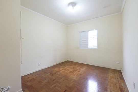 Quarto 1 de casa à venda com 2 quartos, 47m² em Vila São José, São Paulo