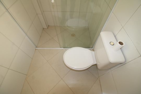 Banheiro 2 de apartamento para alugar com 2 quartos, 45m² em Santana, São Paulo