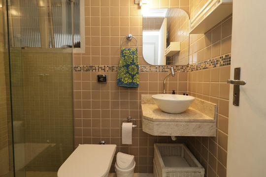 Banheiro Social de apartamento para alugar com 2 quartos, 90m² em Vila Mariana, São Paulo